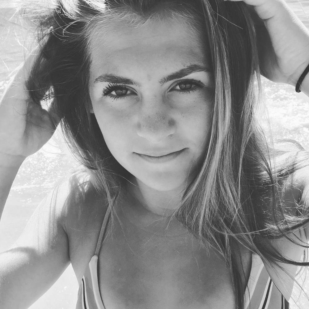 Meet your Posher, Francesca